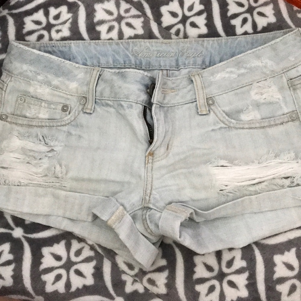 American eagle denim shorts, worn a few times.